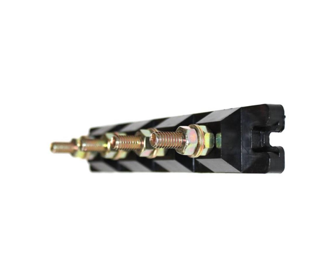 BORNERA A TORNILLO // 4002_PACKX3U