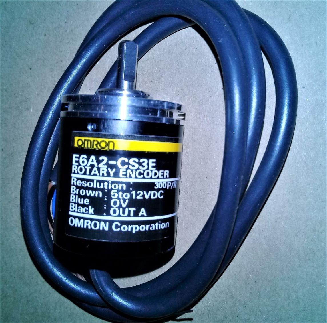 ENCODER INCREMENTAL // E6A2-CS3E-300 P/R-5/12VDC