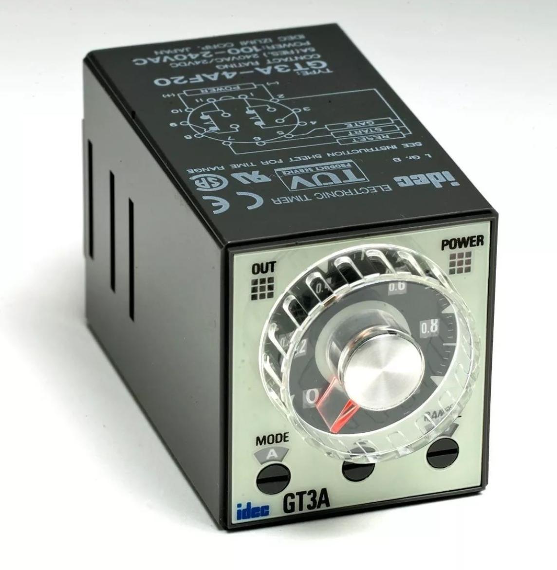 TIMER ENCHUFABLE // GT3A-2EA-F20