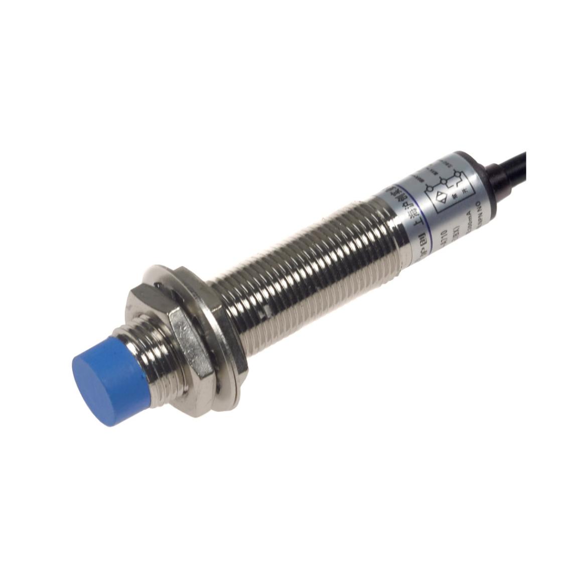 INDUCTIVO M8 // IS07