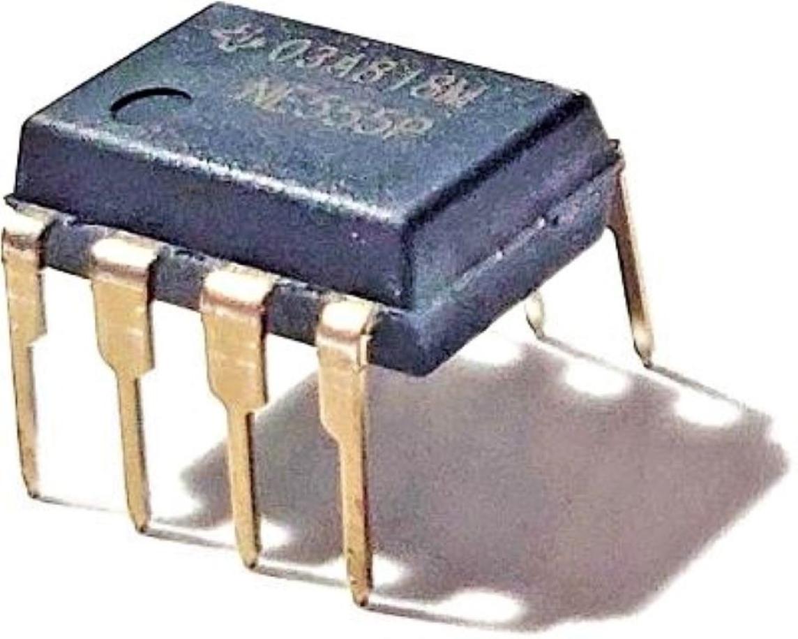 TEMPORIZADOR // NE555P_PACKX7U