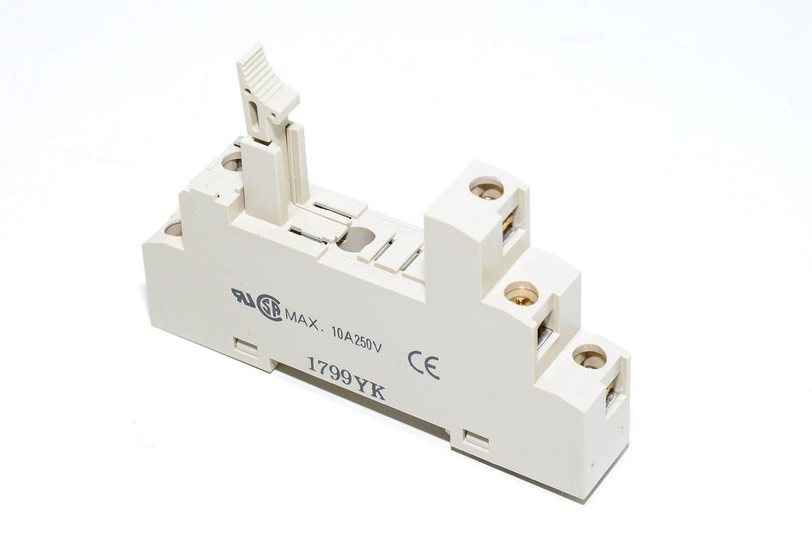 ZOCALO DIN 1 INVERSOR // P2RF-05-E_PACKX3U