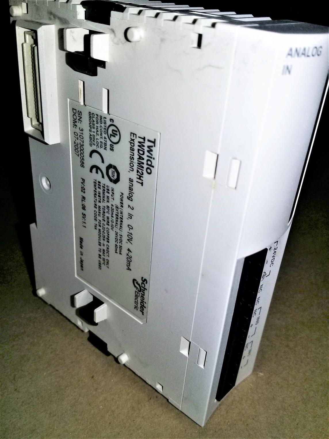 MODULO PLC // TWDAM12HT