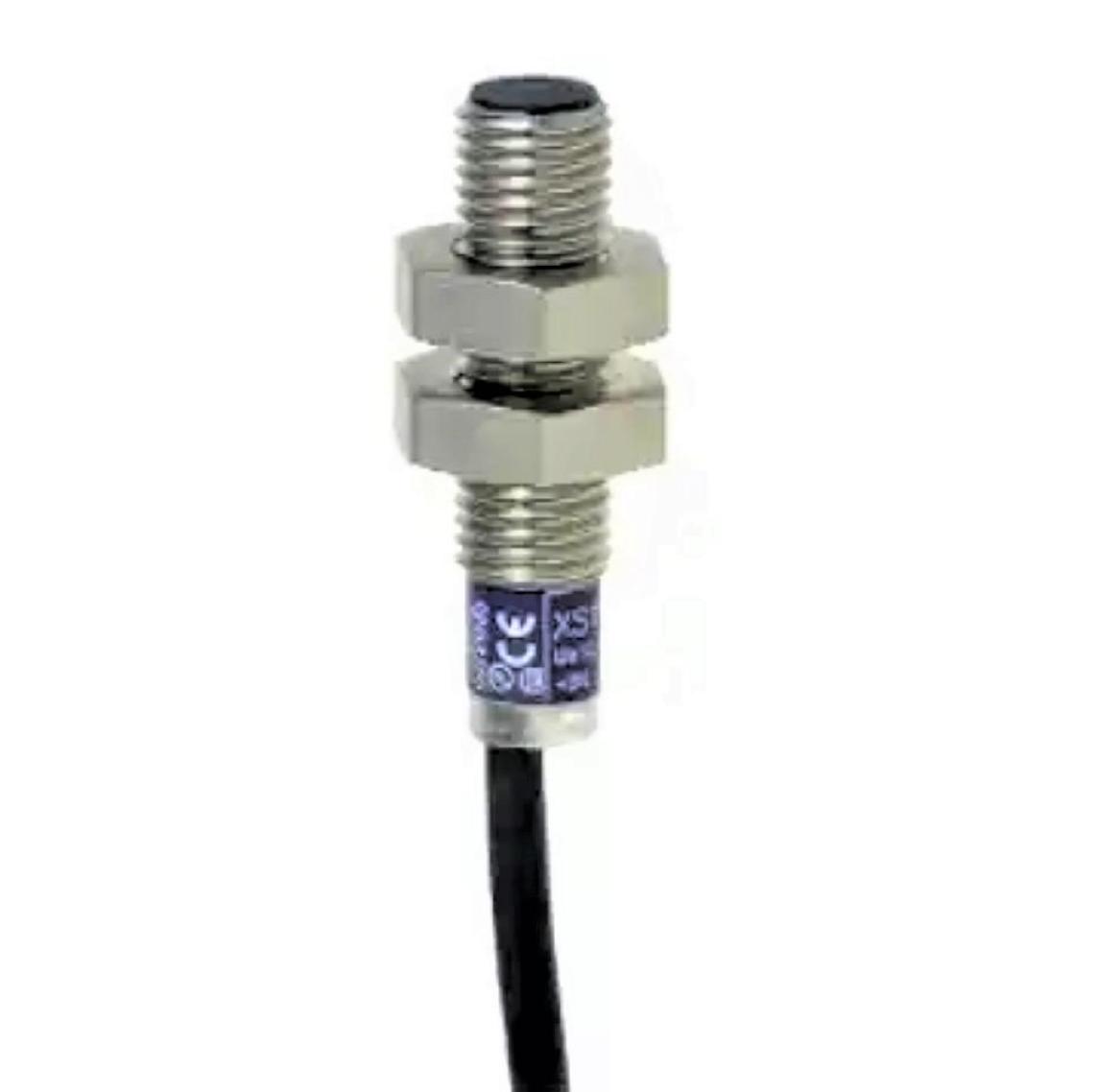 INDUCTIVO M8 // XS1-N08PA340