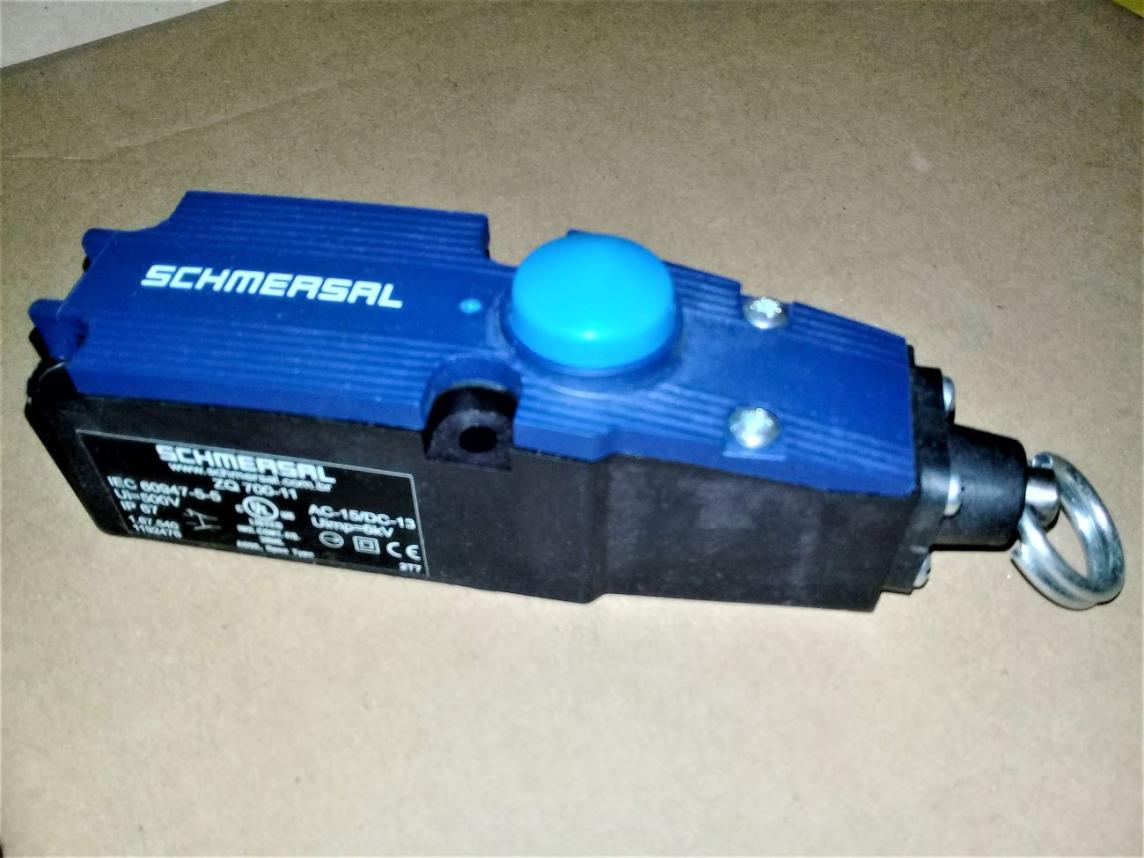 INTERRUPTOR DE TIRO // ZQ700-11