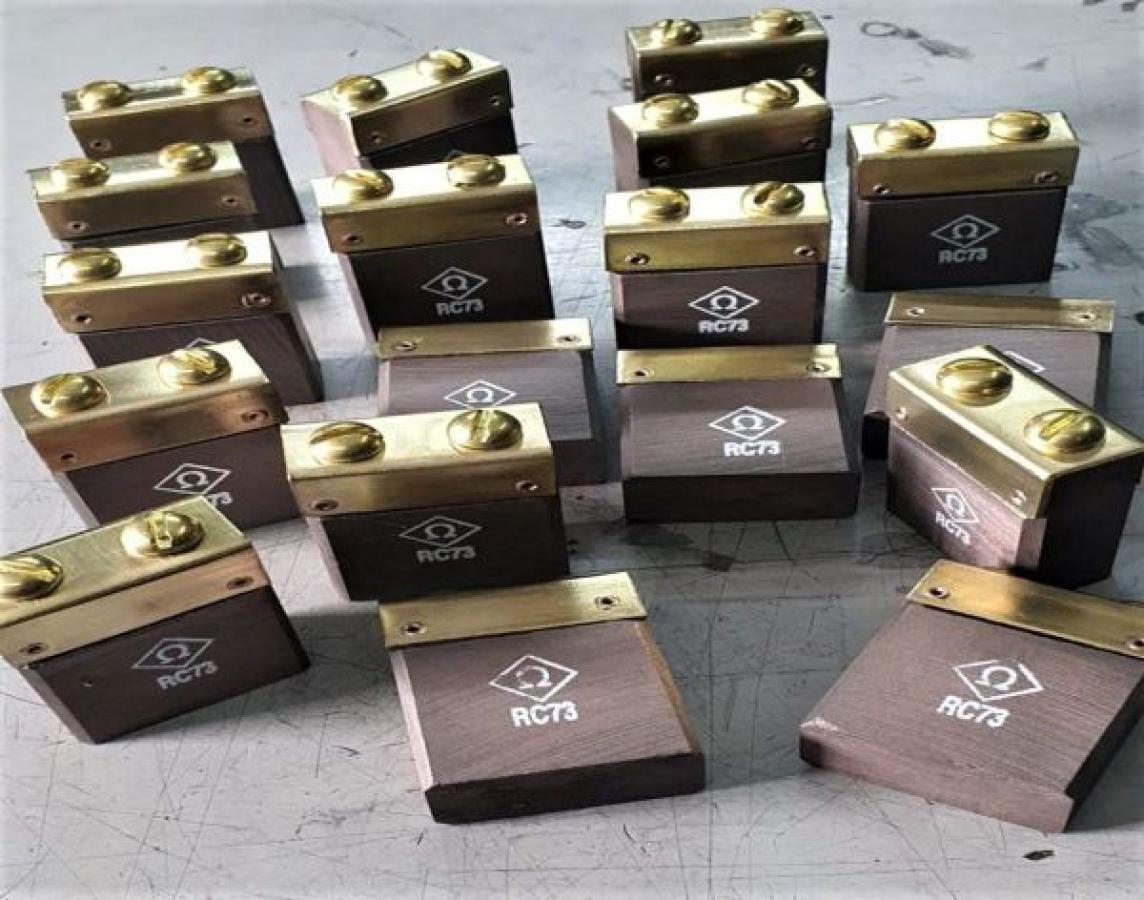 CARBON RC // RC73-60.10.30_PACKX3U