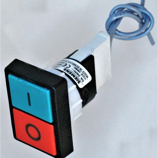 PULSADOR PLASTICO // 3SA8-800-0AB11