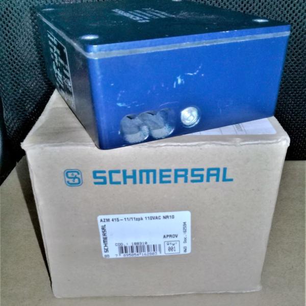 INT. SAFETY METALICO // AZM 415-11/11 ZPK- 110VAC