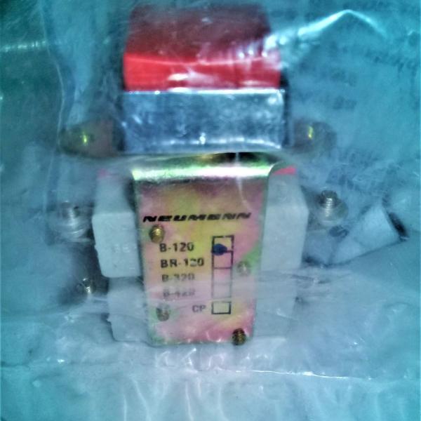 PULSADOR INTERRUPTOR // B-120