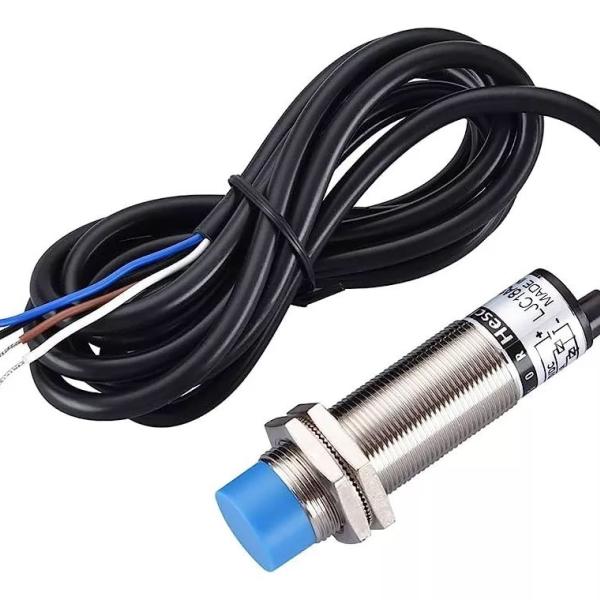 CAPACTIVO M18 // CS14