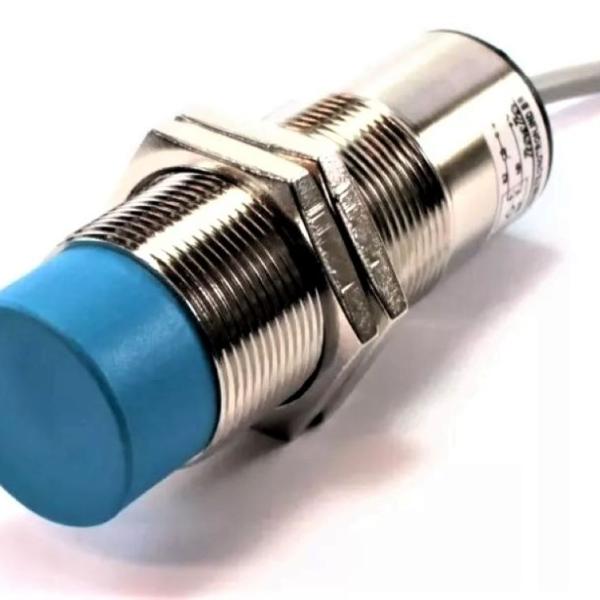 CAPACITIVO M30 // CS15