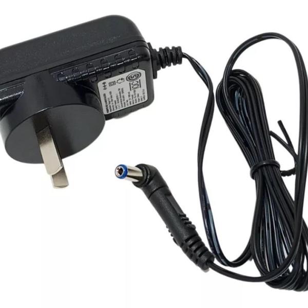 FUENTE ALIMENTACION // FA-12V-1000mA