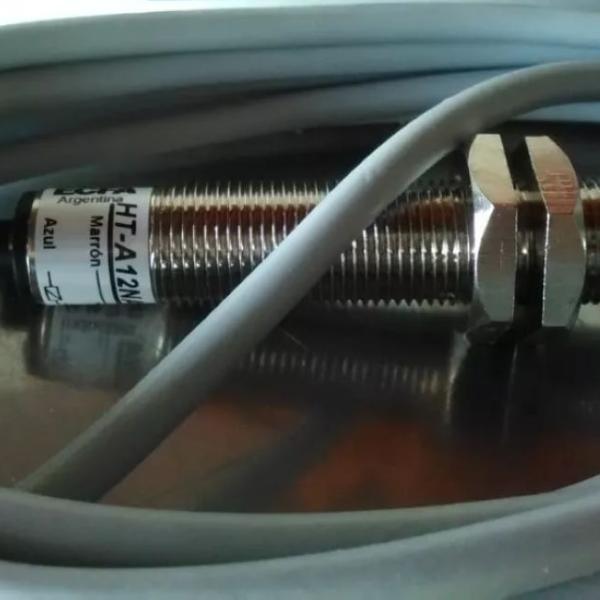 INDUCTIVO M12 // HT-A12NA 