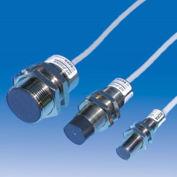 INDUCTIVO M18 // HT-D18NAE