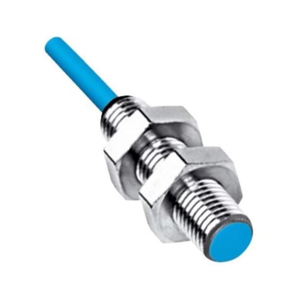 INDUCTIVO M8 // IS02