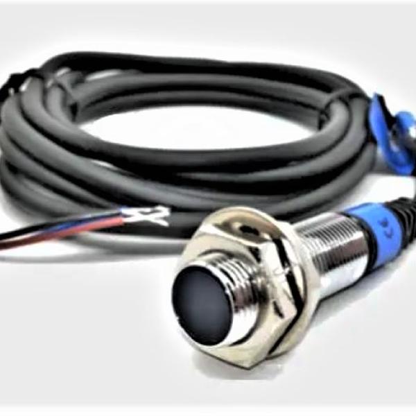 INDUCTIVO M12 // IS03