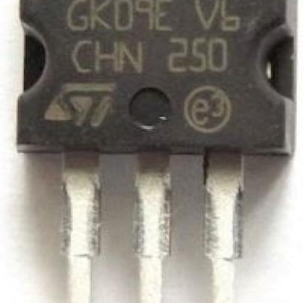 REGULADOR DE VOTAJE // L7810CV_PACKX9U