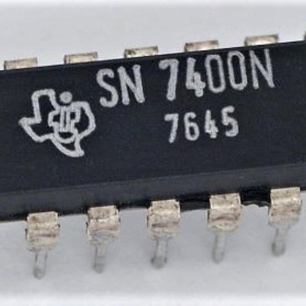 PUERTA LOGICA // SN7400N