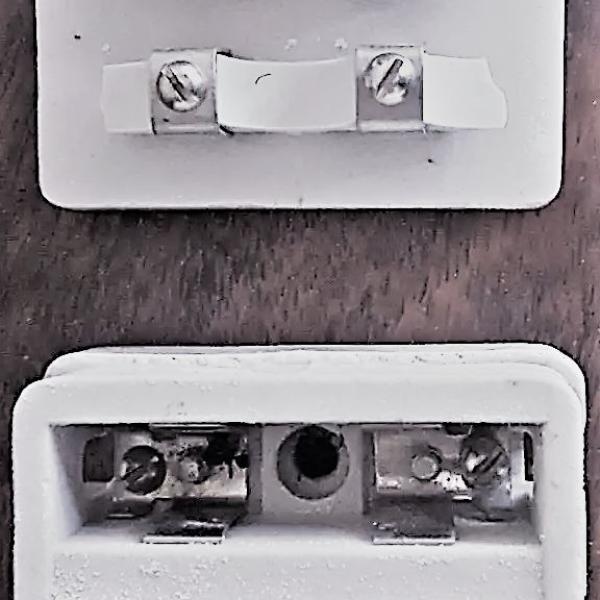 BASE PORTAFUSIBLE // TAB- 20A_PACKX3U