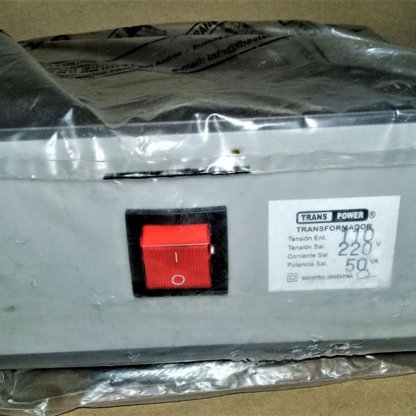 FUENTE ALIMENTACION // TF - 50VA