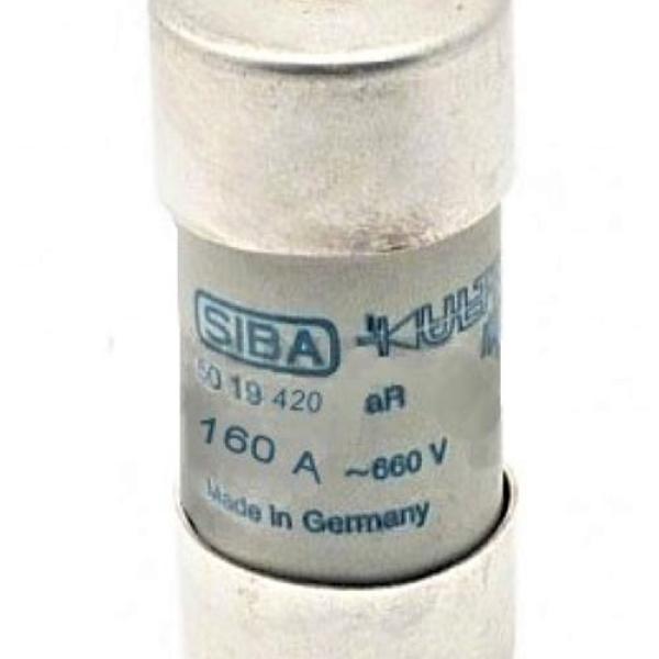 FUSIBLE // URZ-160A-600V