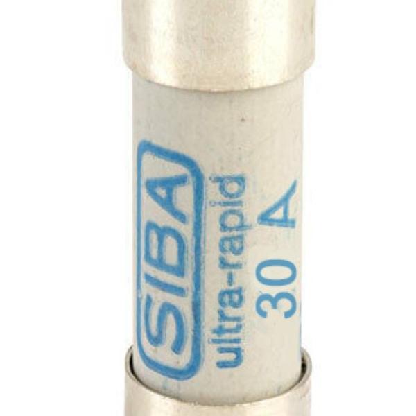 FUSIBLE // URZ-30A-600V_PACKX3U