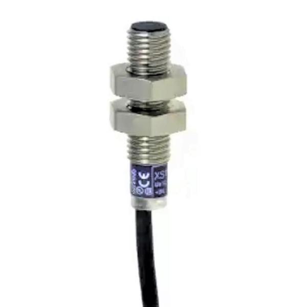 INDUCTIVO M8 // XS1-N08PA340