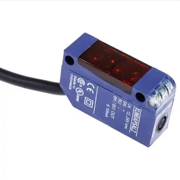 OPTICO RECTANGULAR // XUM0APSAL2 